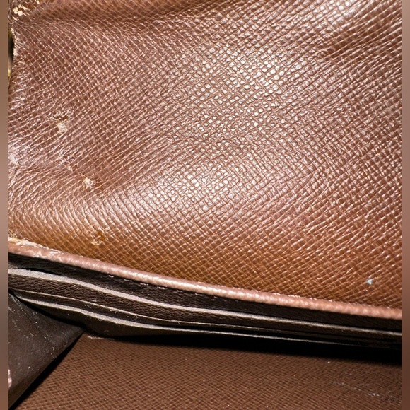 AUTH Louis Vuitton Damier Porte Feuille Sarah Long Bifold Wallet Flaws $735 Ret - Picture 7 of 16